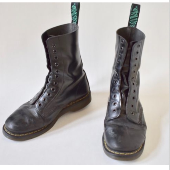 solovair vs doc marten